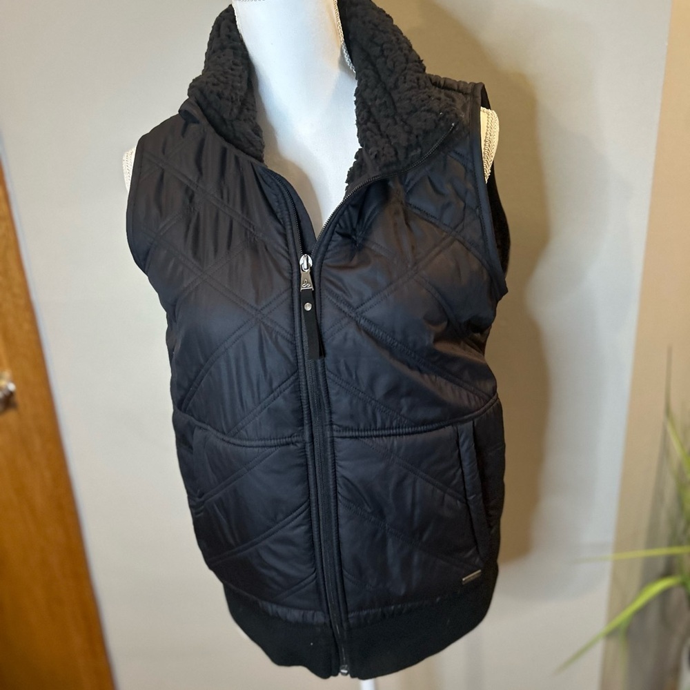 prAna Quilted Puffer Vest Women’s Medium Black Sherpa Lined Outdoor